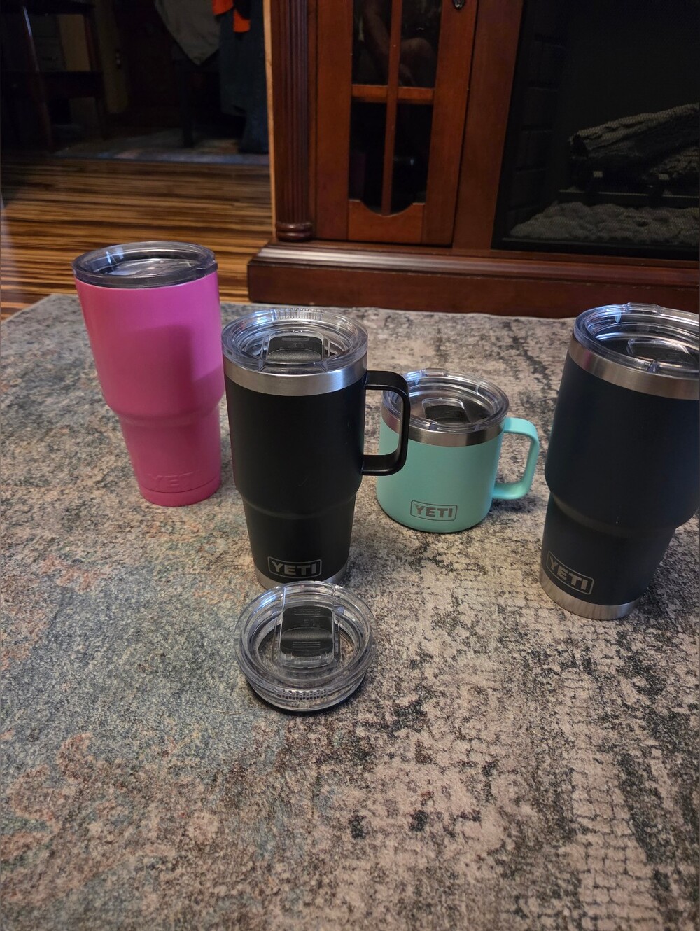Title: YETI Rambler Insulated Drinkware Bundle (4 Cups + Bonus Lid)